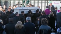 FEMME ACTUELLE - Mort de Johnny Hallyday : la révélation (très glauque) sur le cercueil du rockeur