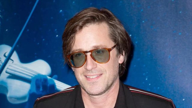 FEMME ACTUELLE - Thomas Dutronc : absent des “Enfoirés” l’année dernière, il balance sur les coulisses du tournage