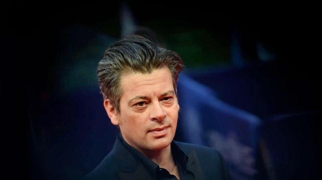 FEMME ACTUELLE - Mort de Charles Aznavour : Benjamin Biolay s’insurge face aux critiques