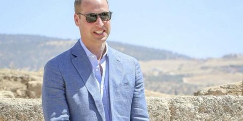 FEMME ACTUELLE - Le Prince William découvre un surprenant cliché de Kate Middleton lors de son voyage en Jordanie