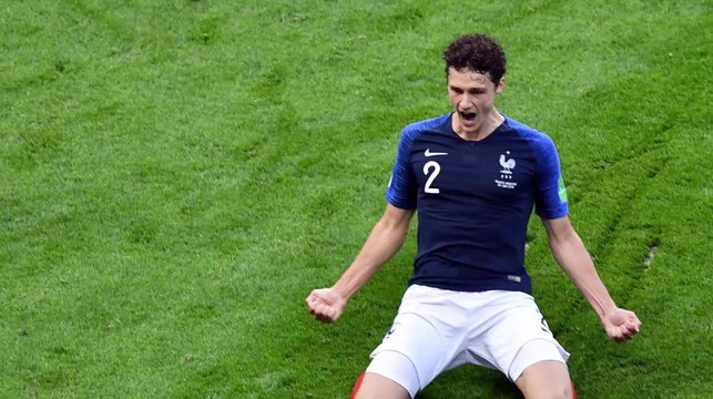 FEMME ACTUELLE - Benjamin Pavard, star de l’équipe de France, fou d’amour pour l’ex Miss France Rachel Trapani Legrain après son but