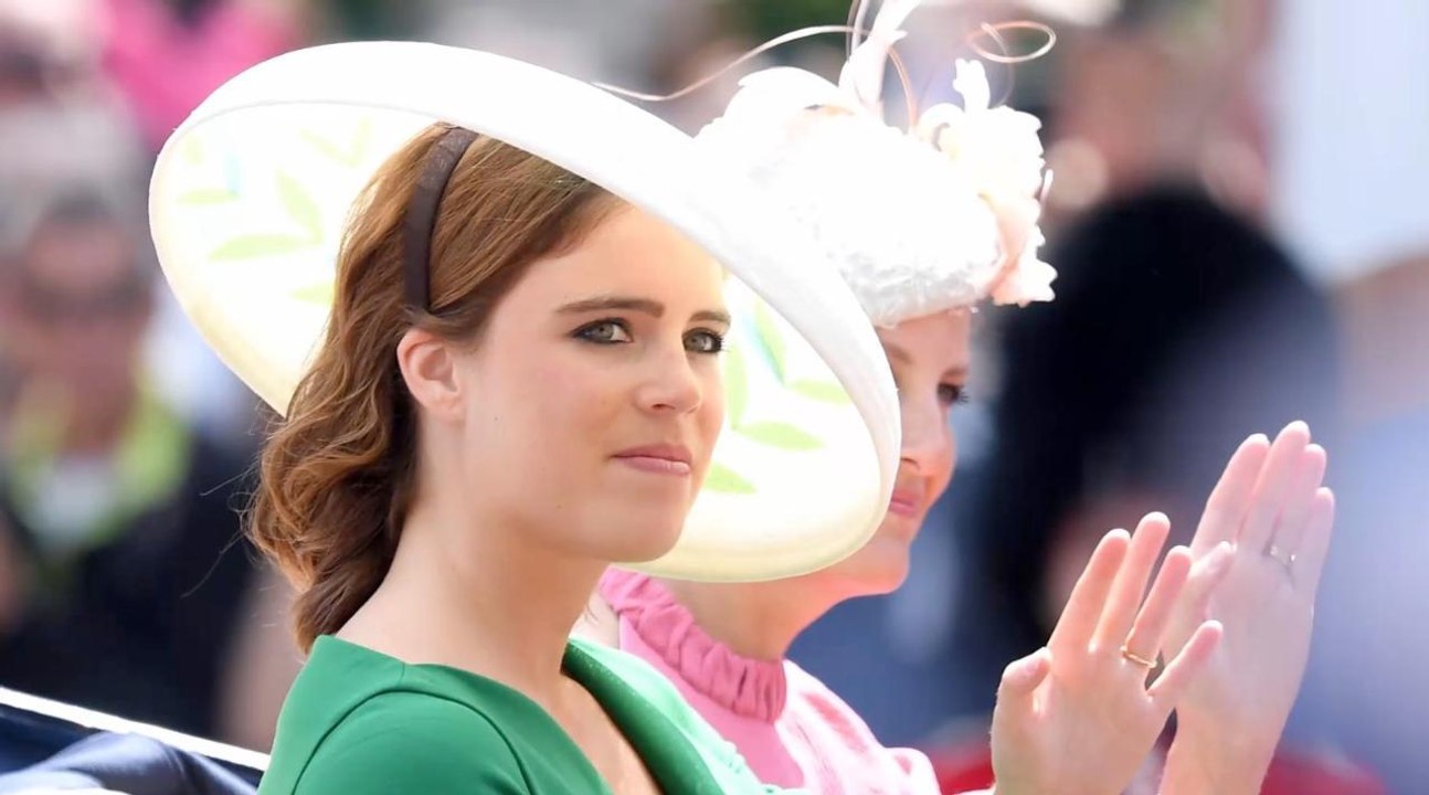 FEMME ACTUELLE - Pourquoi la princesse Eugenie est le seul membre de la famille royale à pouvoir publier sur les réseaux sociaux ?