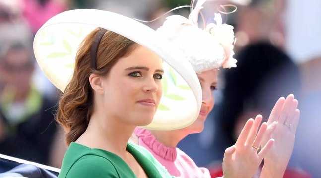 FEMME ACTUELLE - Pourquoi la princesse Eugenie est le seul membre de la famille royale à pouvoir publier sur les réseaux sociaux ?
