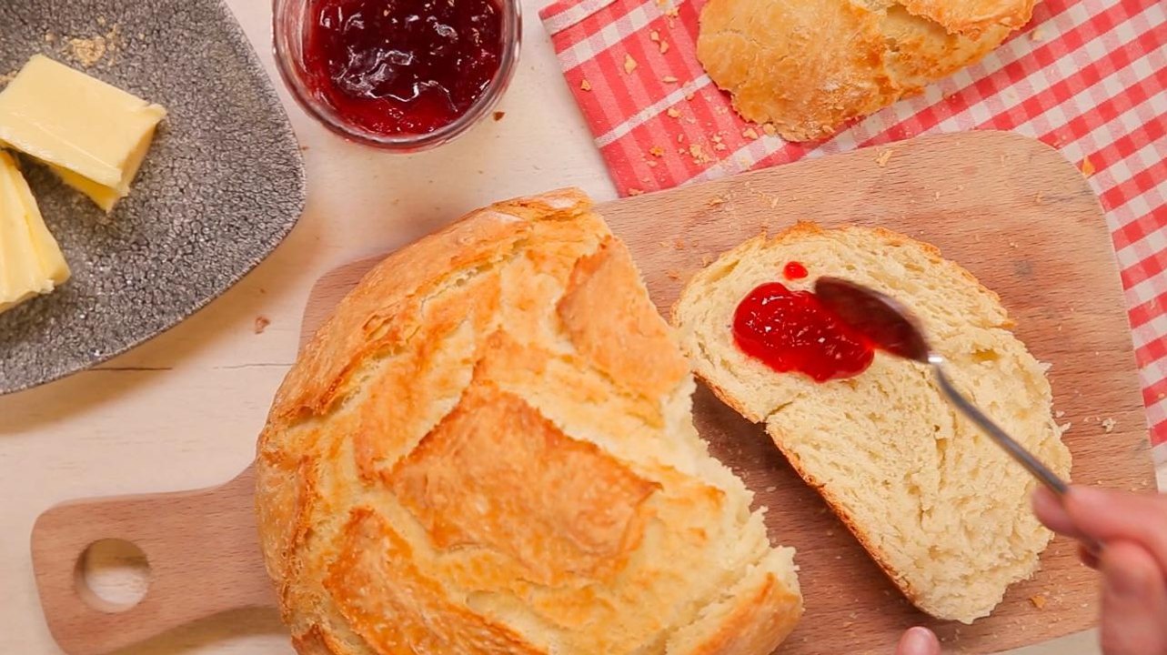 CUISINE ACTUELLE - La recette du pain en cocotte