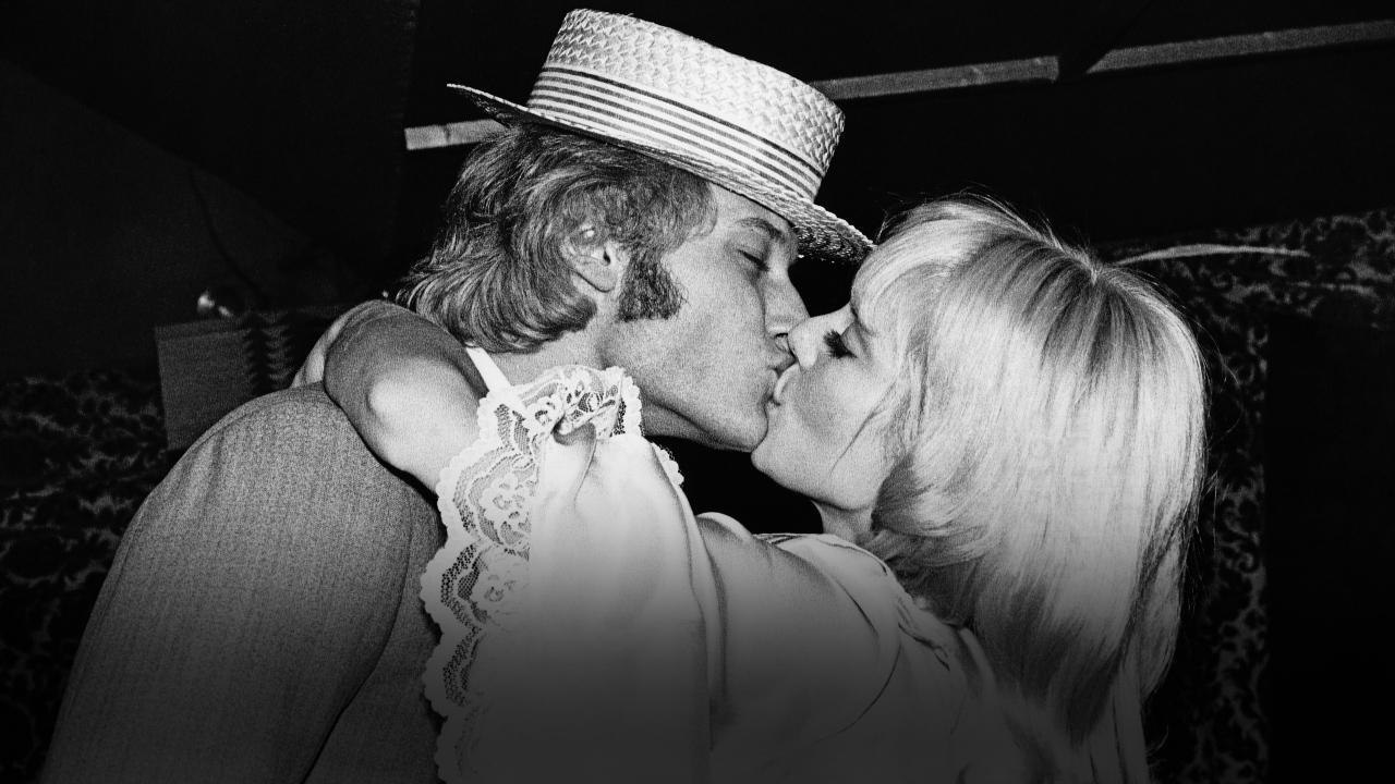 FEMME ACTUELLE Johnny Hallyday : Sylvie Vartan raconte les dessous de la chanson "Que je t'aime"