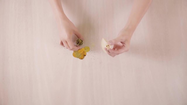 FAC DIY Facile : des ballons pailletés pour votre déco de fête