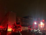 Esenyurt'ta 4 katlı tekstil fabrikası alev alev yandı: 1 yaralı