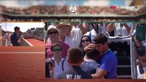 FEMME ACTUELLE - Del Potro réconforte Almagro, blessé : la plus belle image de Roland Garros