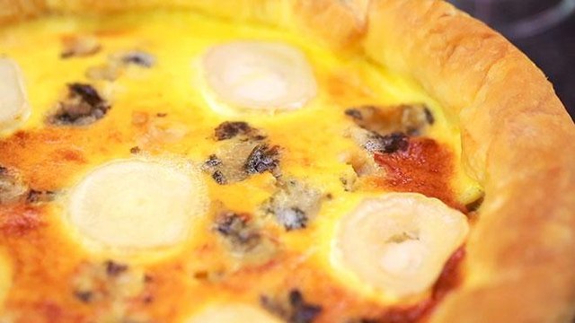 CUISINE ACTUELLE - La recette de la quiche 4 Fromages