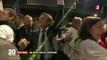 FEMME ACTUELLE - Quand Brigitte Macron se dandine lors d'un meeting d'Emmanuel Macron