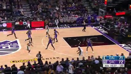 NBA : Les Kings douchent les Mavs au buzzer !