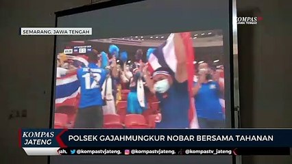 Polsek Gajahmungkur Nobar Bersama Tahanan