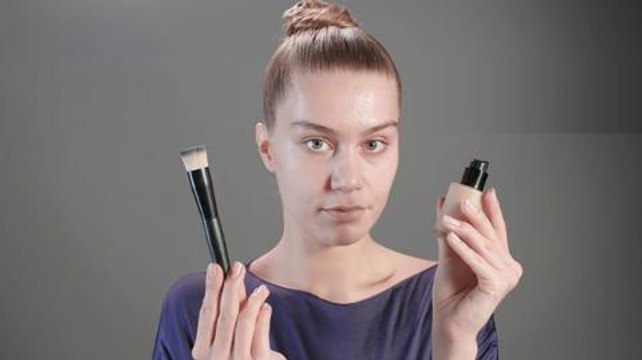Tutoriel maquillage : comment appliquer son fond de teint ?