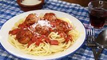 Les spaghetti aux boulettes de viande épicées (video)