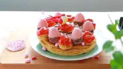 Le saint-honoré rose de Pâques en vidéo