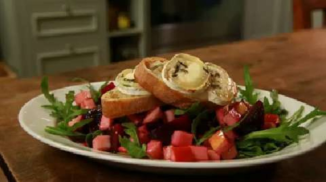 Salade pommes, betteraves et chèvre en vidéo
