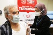 Yerli aşı TURKOVAC, İstanbul'daki şehir hastanelerinde uygulanmaya başlandı