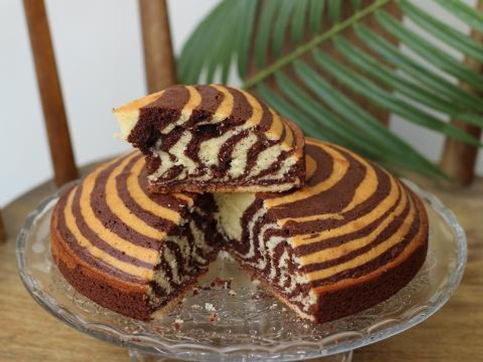 Zebra cake