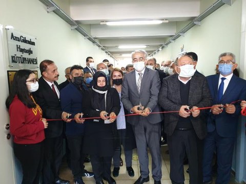 Antalya'da öldürülen üniversite öğrencisi Azra'nın adı kütüphanede yaşatılacak