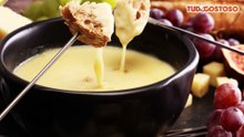 Fondue de queijo fácil e delicioso