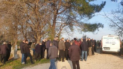 TÜRKİYE'NİN EN KISA BOYLU KADINI ZATÜRREDEN HAYATINI KAYBETTİ