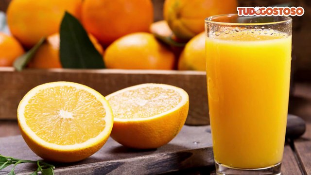 Suco de laranja com mamão