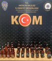 Antalya'da piyasa değeri 250 bin TL olan 623 şişe sahte alkollü içki ele geçirildi
