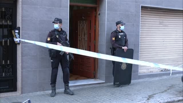 El presunto asesino de Elche detenido después de atrincherarse con rehenes