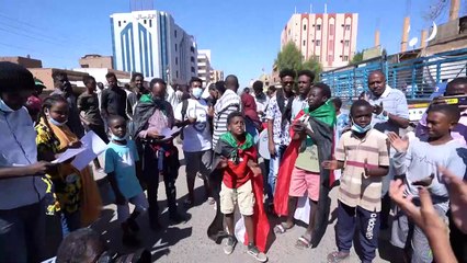 Sudão tem novas manifestações contra militares