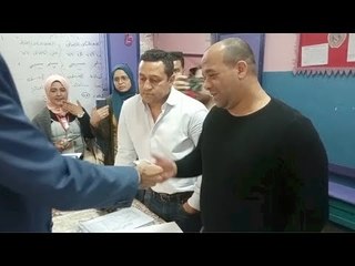 هشام حنفي ووليد صلاح الدين من عزاء زوجة زكريا ناصف للاستفتاء