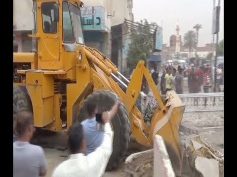 محافظ ومدير أمن السويس يقودان حملة لإزالة التعديات بـ المثلث