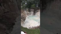 Massive Sinkhole Opens up in Florida Neighborhood