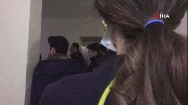 Diyarbakır’da boşandığı eşinin boynuna bıçağı dayayarak görüşmek istedi