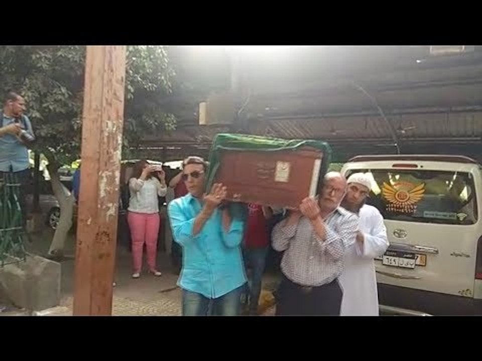 نجوم الفن يودعون الفنان محمد نجم