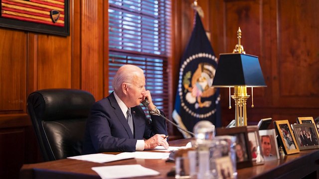 Разговор Байдена и Путина: Санкции грозят разрывом отношений Россия-США