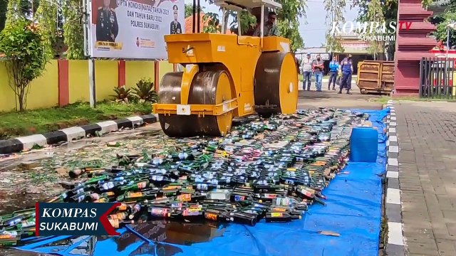 Jelang Tahun Baru, Polres Sukabumi Musnahkan Ribuan Miras