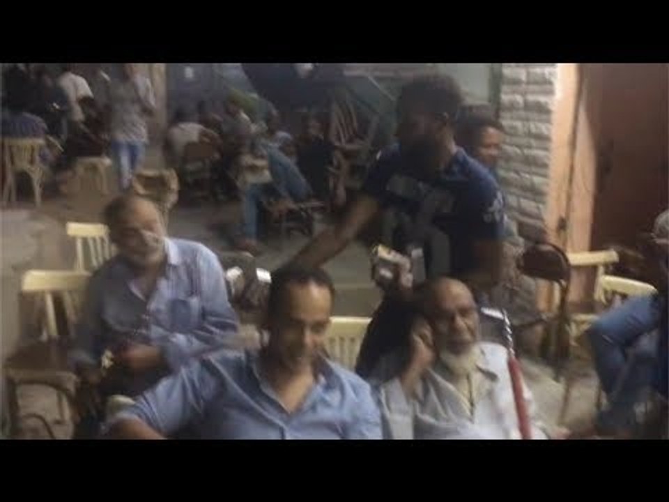 شقيق شيكابالا يوزع العصير بعد فوز الزمالك: أنت أهلاوي بس اشرب
