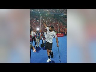 رغم إصابته.. جنش في أرض الملعب وهتاف هيستيري له من الجمهور