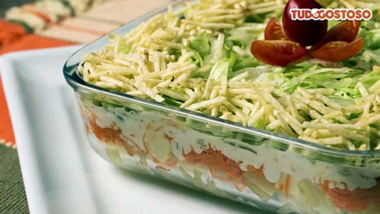 Batata recheada em travessa