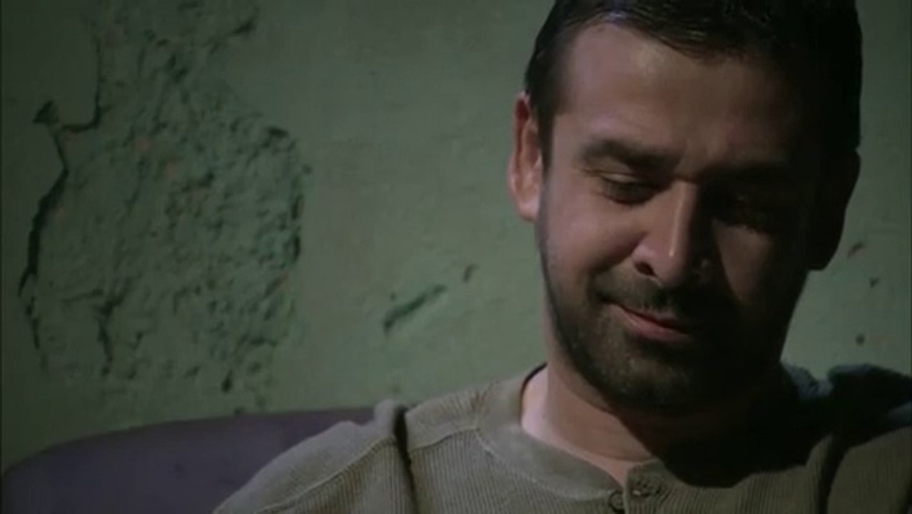 مسلسل الهروب | (بطولة ) (كريم عبد العزيز و دلال عبد العزيز و احمد وفيق) | الحلقة 8