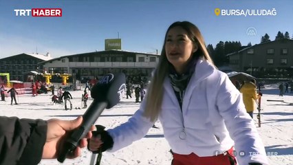 Uludağ'da acemi kayakçıların röportajı gülümsetti