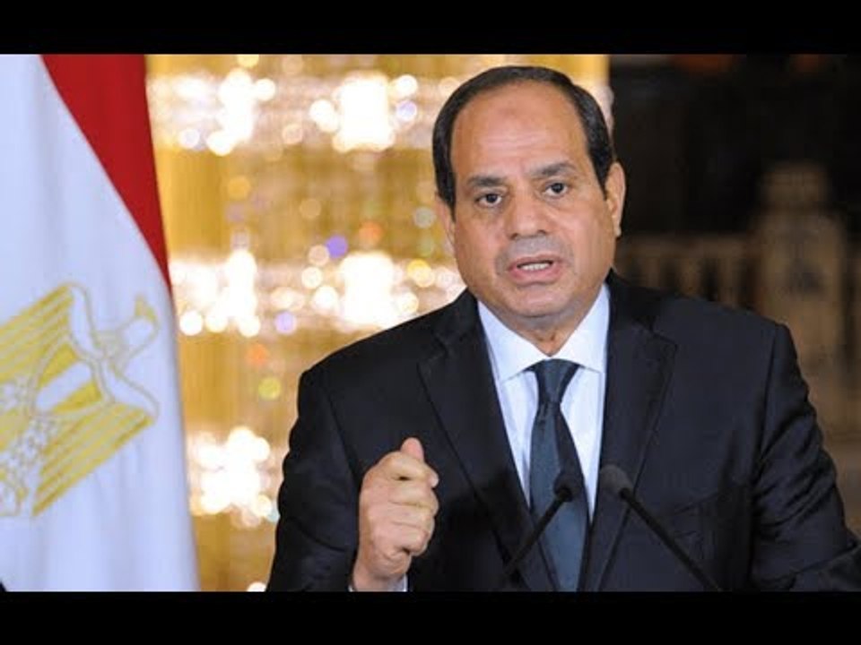 السيسي يفاجئ الجميع ويرد على شائعات السوشيال ميديا