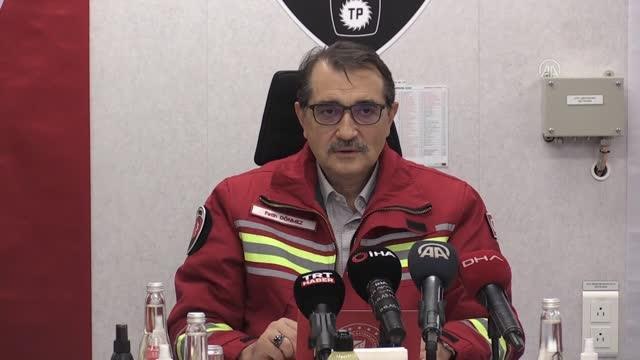 ZONGULDAK - Dönmez: Önümüzdeki yılın ilk çeyreğinde Sakarya Gaz Sahası'na komşu yeni bir alanda daha keşif amaçlı bir sondaj hazırlığı içindeyiz