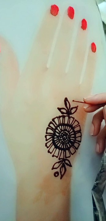 Latest mehndi designs 2022
