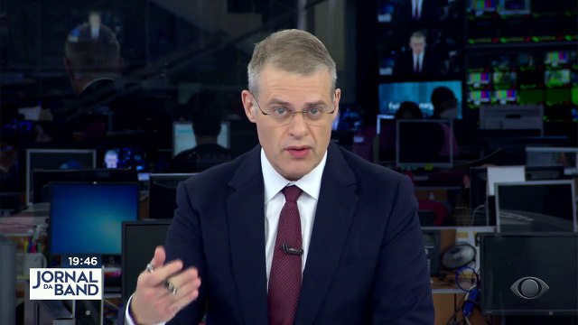 O ministro do STF Ricardo Lewandowski derrubou o despacho do ministério da Educação e liberou as universidades federais pra exigirem comprovante de vacinação na volta às aulas.