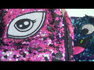 شنطة بـ ترتر وبراية على شكل علبة كريم.. أغرب مستلزمات أهلا مدارس