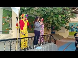 مدرسة بالغربية تستقبل الطلاب بـ فقرات ترفيهية وبلياتشو