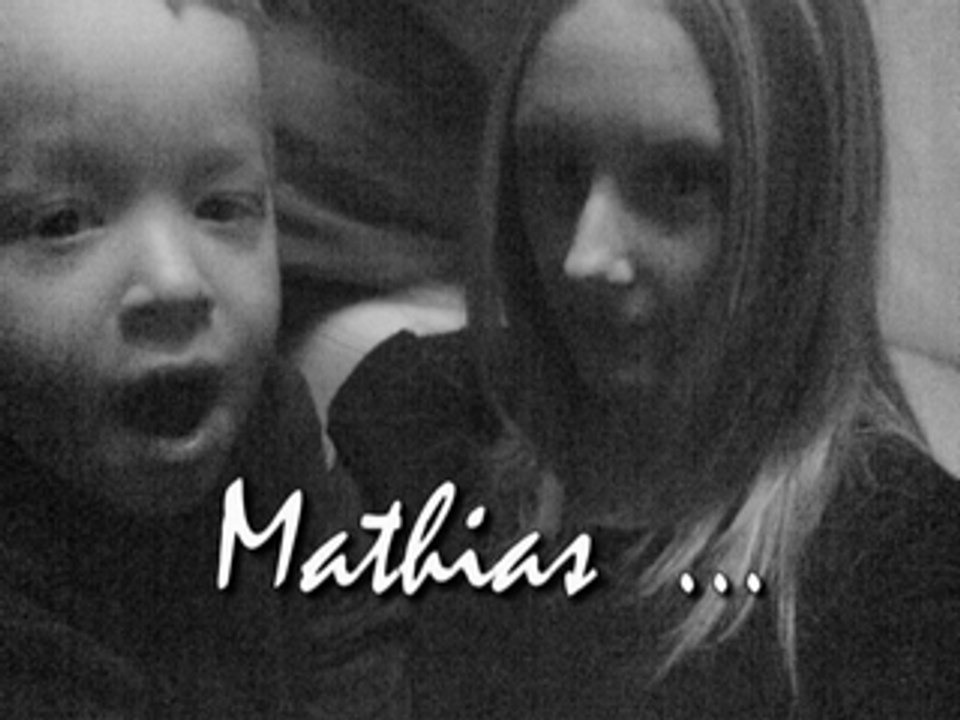 Mathias 2 ans et pro de la danse ^^