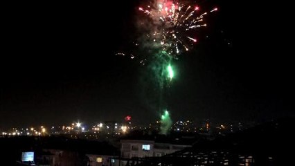 AVCILAR'DA SİLAHLI, HAVAİ FİŞEKLİ YENİ YIL KUTLAMASI