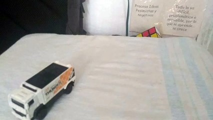 Camión pesado en stop-motion